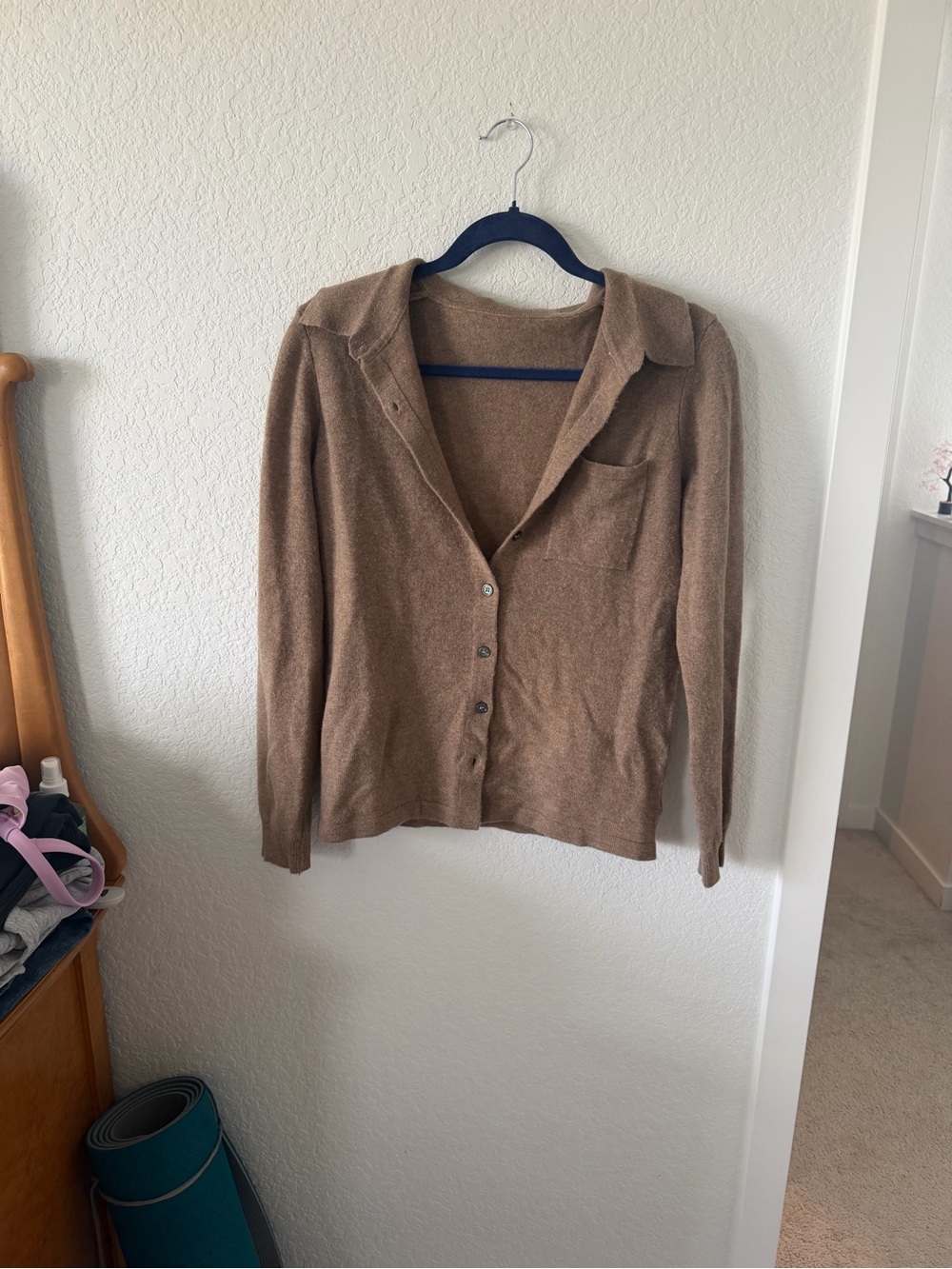 Classic Brown Women's Button-Front Sweater Cardigan 100% wool